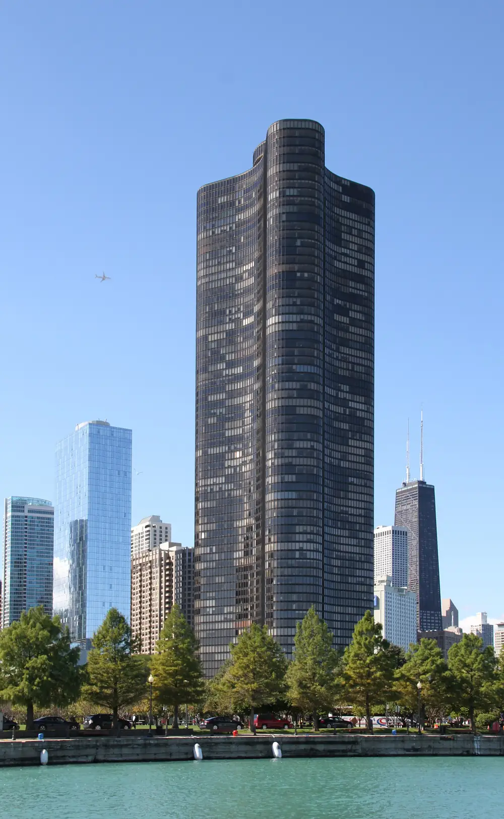 Lake Point Tower, a lakefront residential condominium high-rise, pictured for condo insurance Illinois owners